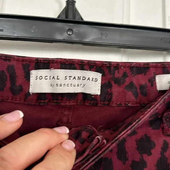 Social Standard by Sanctuary Leopard Skinny Jeans Size 14 - Picture 3 of 5